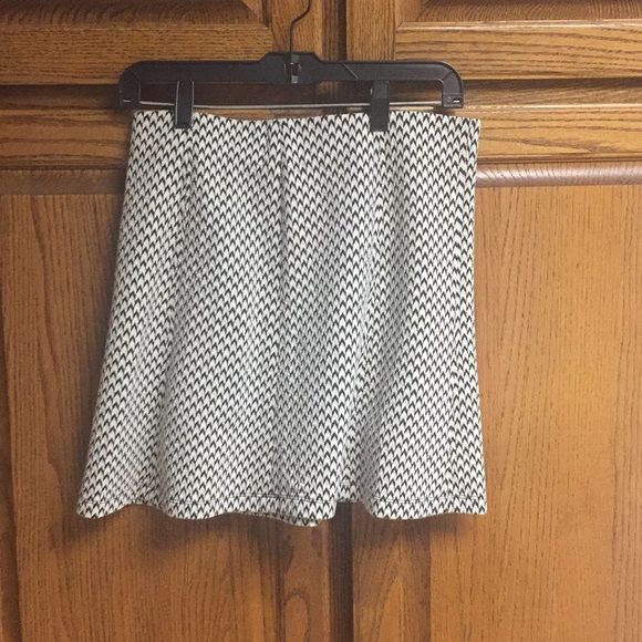 A line mini skirt - Picture 1 of 3